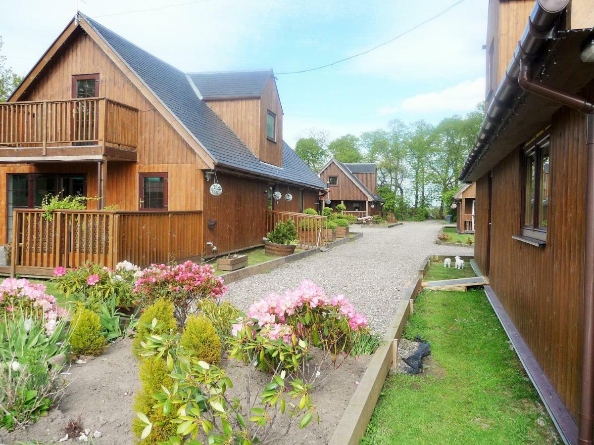 La Fortuna Lodges Stirling Ngoại thất bức ảnh